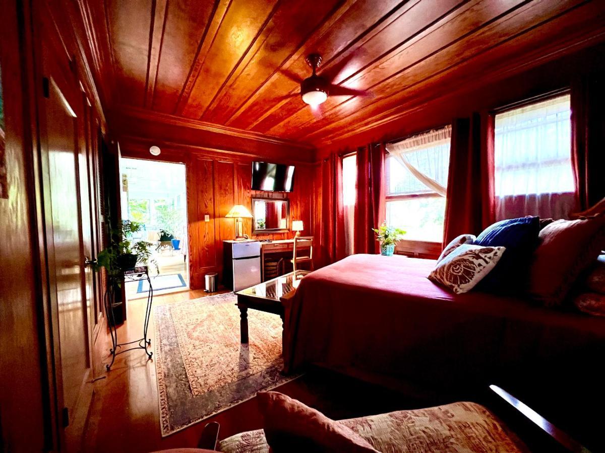 Guest Suites At Aloha Boutique Vegan B&B Inn - Alcohol-Free & Smoke-Free Hawi Exterior photo